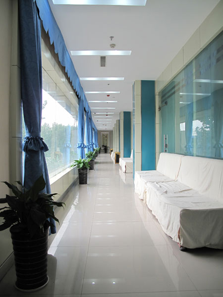 二楼长廊医生诊室1